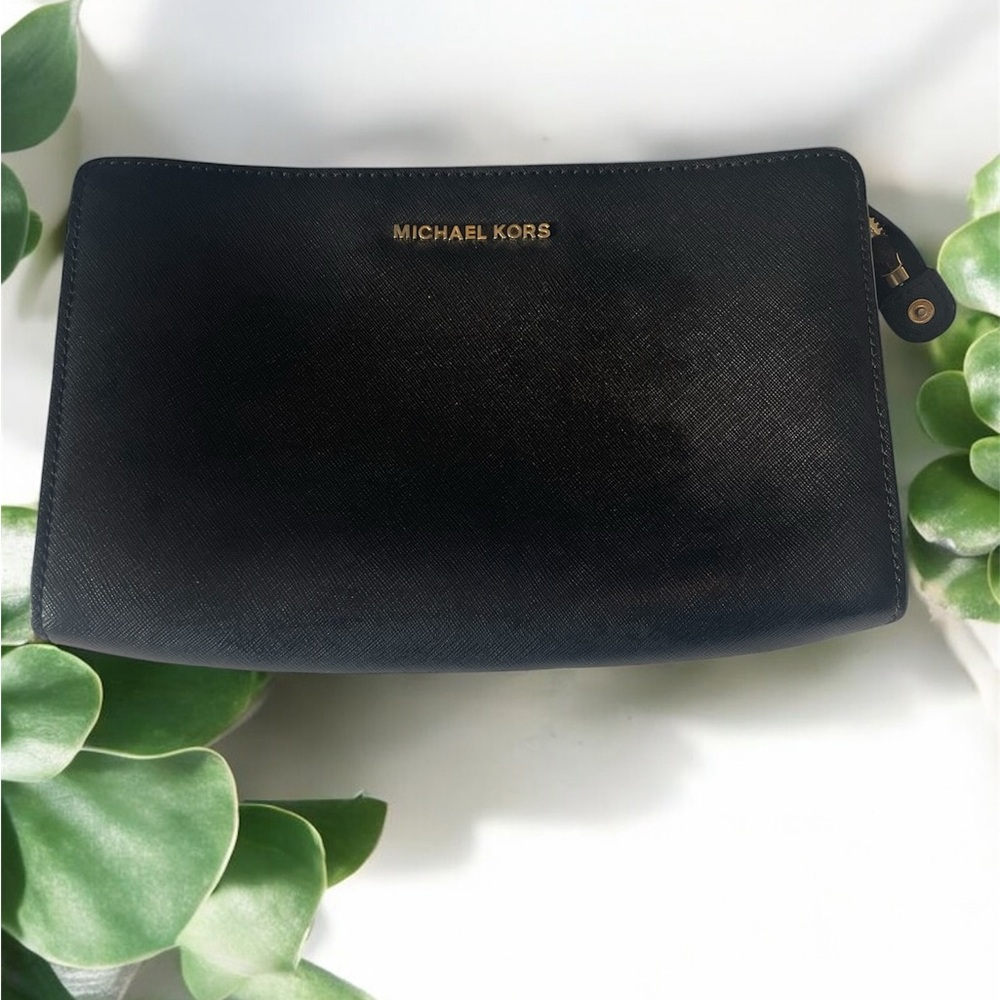 Michael Kors Sleek Black Pouch